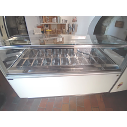 Gelateria attrezzature e arredi