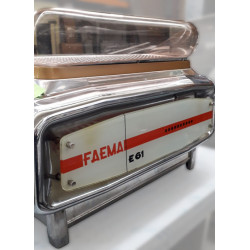 Macchina per caffè Faema E61 3 gruppi