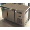 Tavolo refrigerato 2 porte con motore dx. griglie GN 1/1 150x70 cm.